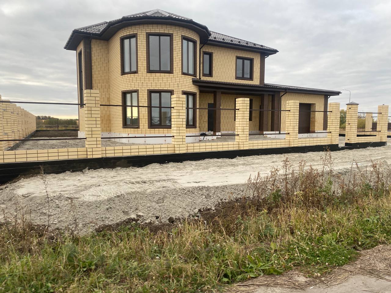 https://ekaterinburg.delaem-okna.ru/storage/app/uploads/public/63f/453/2a7/63f4532a72e7e754835368.jpeg